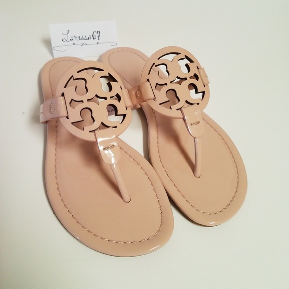 Tory Burch Miller soft patent sandal - Picture 4 of 6